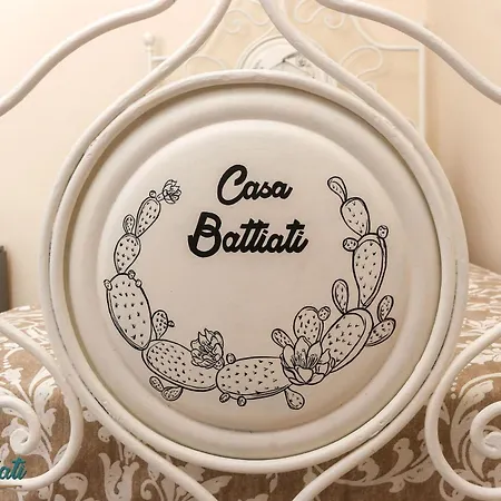 Casa Battiati Holiday home *